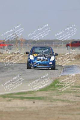 media/Oct-25-2025-CalClub SCCA (Sat) [[34c778dfbe]]/Group 2/Qualifying/